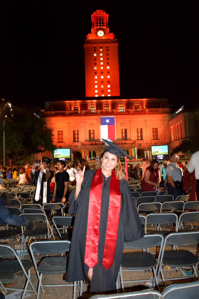 brendalomons's tweet photo. Throwback to May 21, 2016 #UT16 #UTGrad https://t.co/PlsEnRwn5P