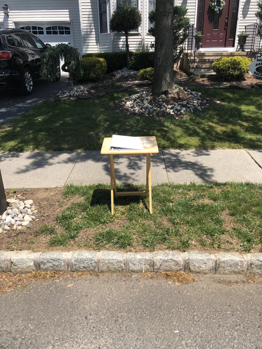 CoponiSteve7's tweet photo. ROCKET SENIORS: petition to our governor to allow socially distant, in-person graduation. 4 signing locations: 
9 Gregory Street, Hazlet 
4 Indian Hill Court, Hazlet 
20 West Richard Street, Hazlet
Lighthouse cigars, Airport Plaza
Dates (5/21 thru 5/27) https://t.co/BtkOu94bLv