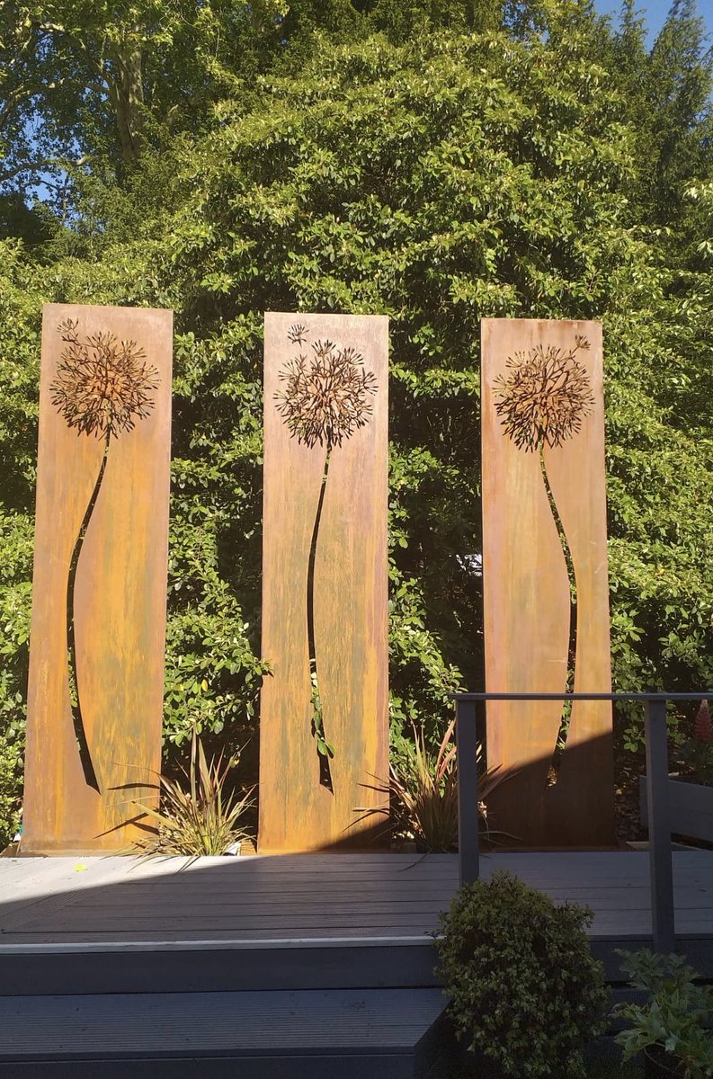 Ian Gill Sculpture tweet media