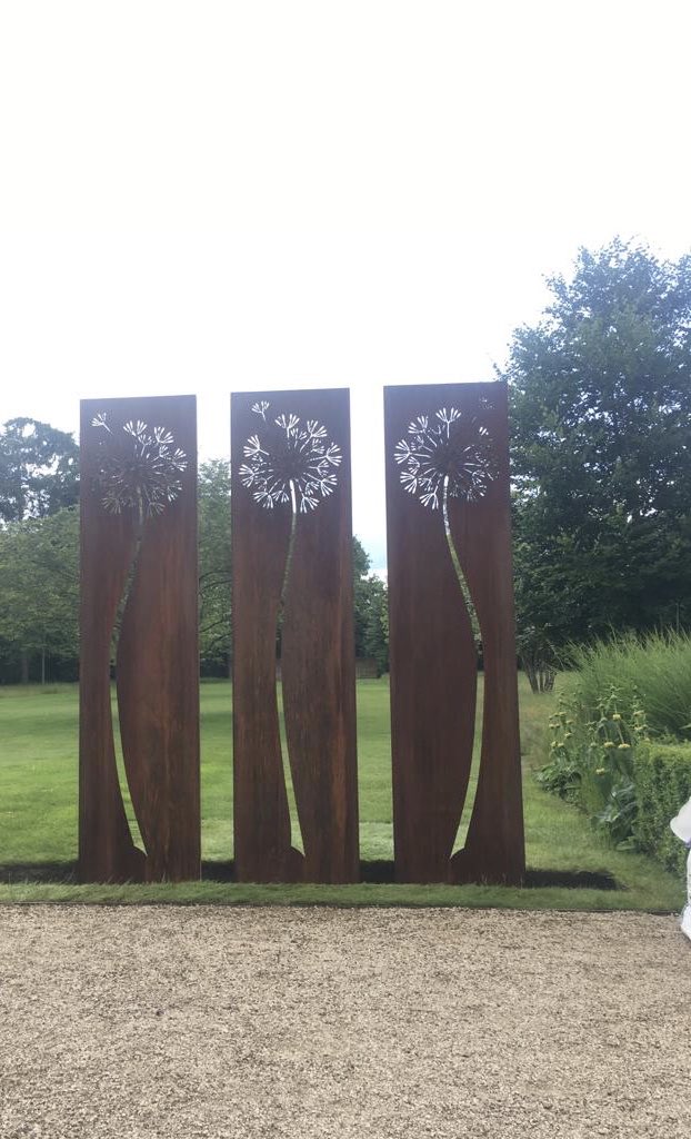 Ian Gill Sculpture tweet media