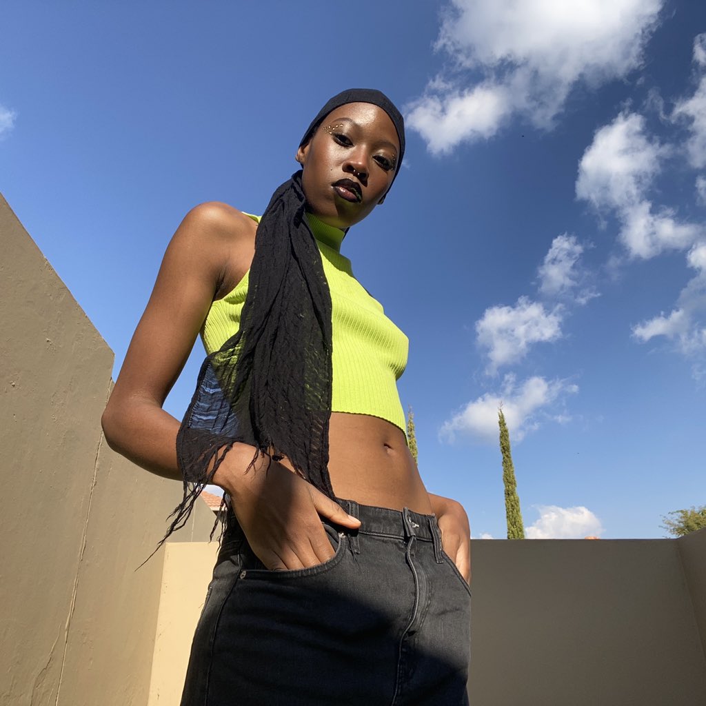 kkmaphumulo's tweet photo. Felt like buttercup today 💚 https://t.co/dDXbIrH0ZF