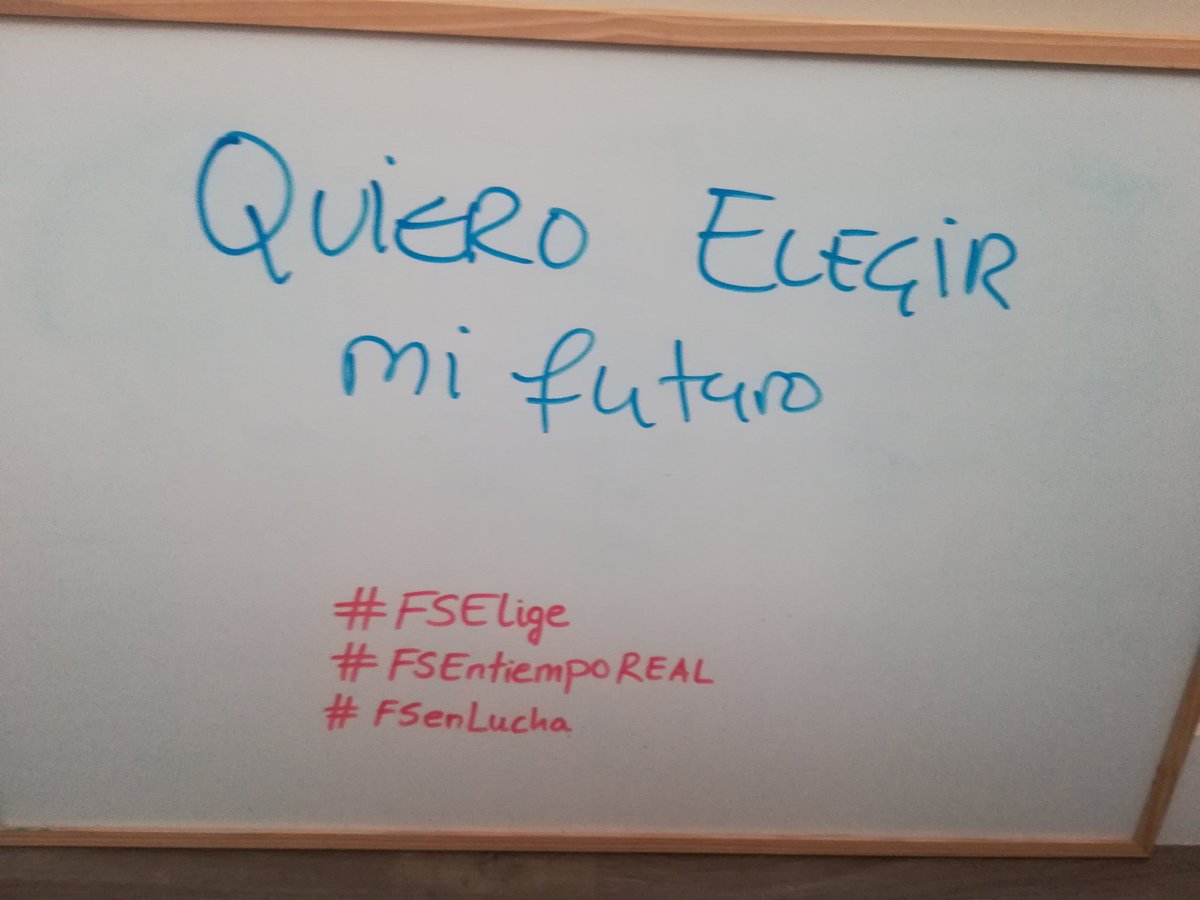 MaricuTorres's tweet photo. Esta vez no nos callamos. 🤐

Nos manifestarnos RESPONSABLEMENTE. 🙌🙌

¡¡Por una ELECCIÓN y no una adjudicación!!💪💪

#FSEntiempoREAL
#FSEnLucha 
#FSEntiempoREAL 
@sanidadgob @Rogufe https://t.co/oarXZBwDKN