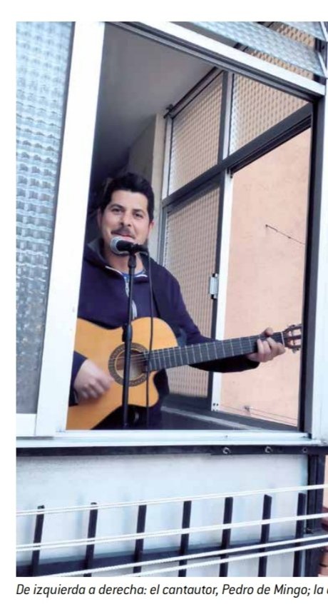 demingomusic's tweet photo. 📰📰📰 La pasada semana aparecía en el especial "Historias del coronavirus" del diario @Getafecapital hablando del confinamiento, el #streamingo y el #Getafest en una entrevista de @rutholgado Os dejo el texto por aquí y una foto cantando desde el balcón 📰📰📰 https://t.co/MLMq5fDJno