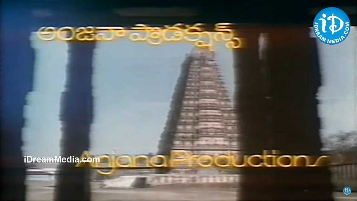 There are many things about  @KChiruTweets that I like, but producing Rudraveena has to be the top of all. Directed by  #KBalaChander this film is one a kind as it talks about an individual's accountability to the caste system that is prevailing in the society. A thread!