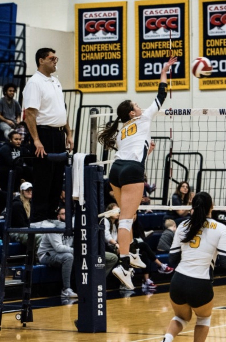 CorbanVB's tweet photo. Happy birthday to our sweet but fierce Cassie Cunningham! #10 we love you and hope you have a fantastic birthday! 🎉🎂💙💛
#corbanvb #corbanathletics #wearecorban #corbanstrong https://t.co/Mq3Jmw4VPU