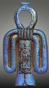 KA_kavikavachii's tweet image. #AncientEgypt #Tyet 
#MagicKnotsofIsis
Magical knots(Tyet), used to bind and release, join opposites and since a knot secures things—to protect. They were particularly known in the Magick of Isis’:Book ‘Coming Forth by Day’,give examples of binding a seal, to Presence of the gods