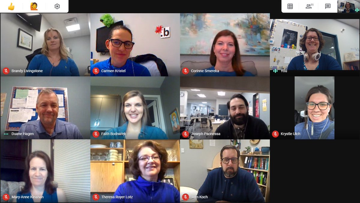 stclc1444's tweet image. It&apos;s World Catholic Education Day! We have our blue on for #IBelieveInCatholicEd, do you? @EvergreenCSSD #ecsrdSTRENGTH