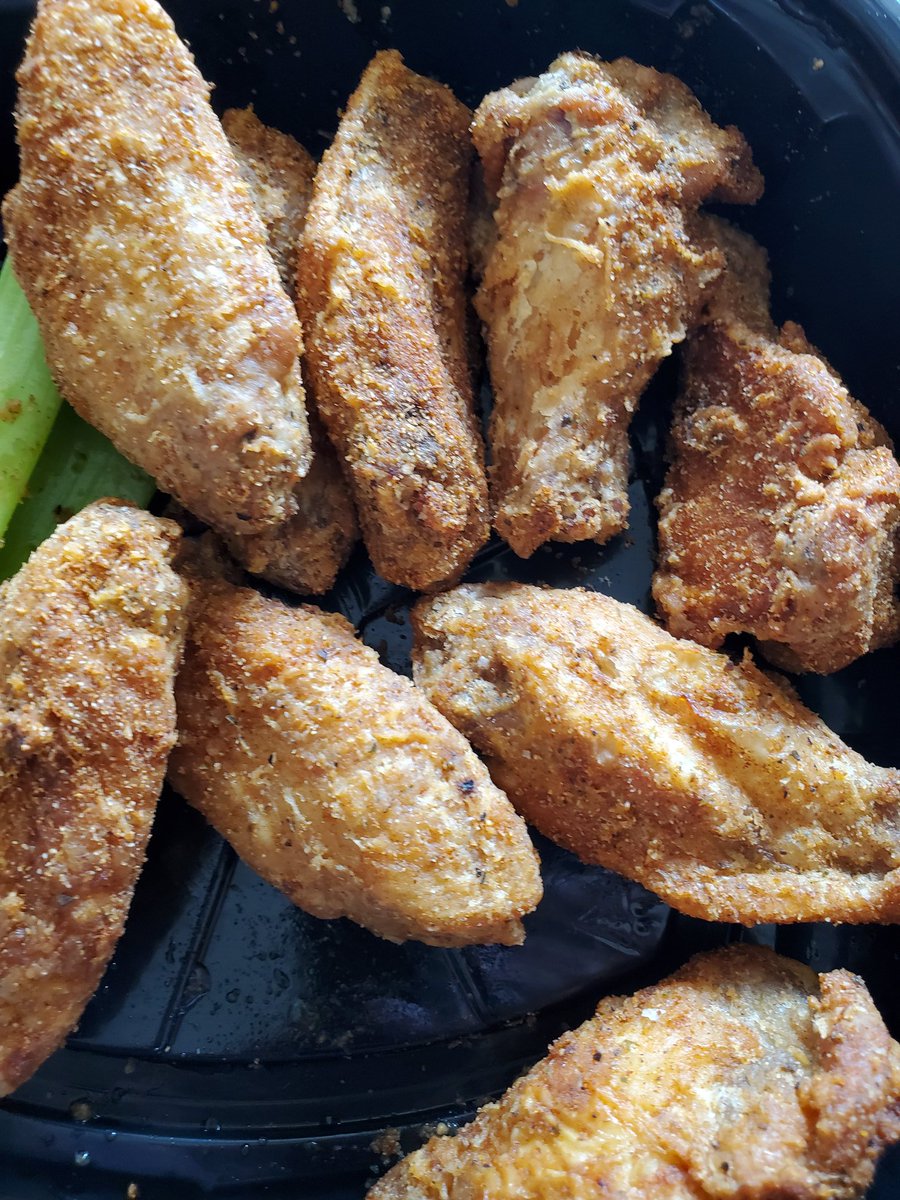 Had to get those wings going. Thanks <a href="/noloskitchen/">NOLO’s Kitchen & Bar</a>!