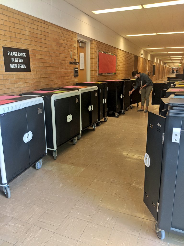 UplandTerrace's tweet photo. Chromebook return this morning! Thanks to all our students and parents for taking good care of our school Chromebooks. Thanks to all our paraprofessionals for helping with the collection. 

#gsdEdTech https://t.co/jjWpRVSE0J