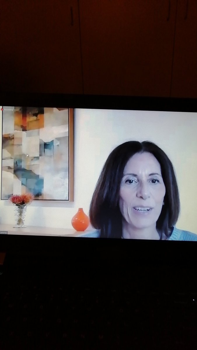 Krystl3's tweet photo. And we're on to the next speaker! You have to keep up! #marketingforthenow with @garyvee current guest is @alewnes speaking about pivoting a 3 day conference of 23000 attendees to an online conference. They did it within 20 days. Major. https://t.co/5GuJEscXMx