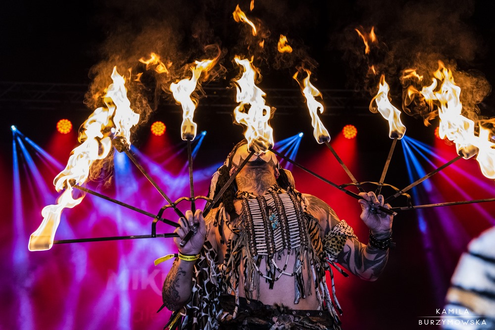 MyTattooinc's tweet photo. 🔥 FIRE PERFORMERS 🔥
PART I - SOLO ARTISTS
MIKE GARCIA
Go to: https://t.co/qhOHVEGrsQ
Photos took by Kamila Burzymowska
#performer #fireshow #pyrotechnicsshow #fire #pyrotechnics #ink #inked #inkedface #inkedboy #tattoed #tattoos #tattoo #tattooing #tattoomodel #facetattoo https://t.co/RD7yal0wFy