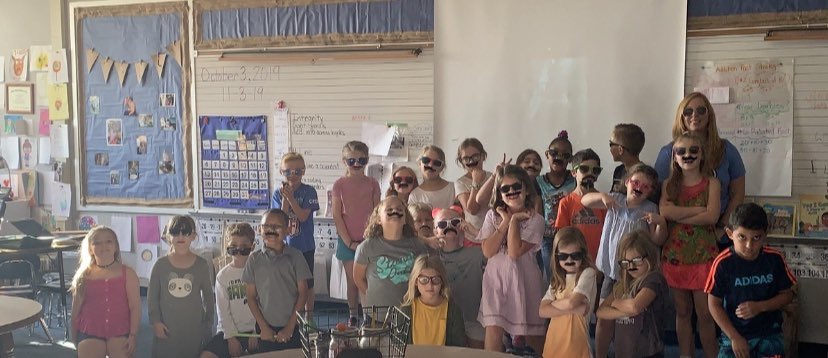 MrsRenner1's tweet photo. “We did it...and we did it TOGETHER!” Quote from a wise student!  #soproud @FESTigersHSE https://t.co/MwEQbH3cOz