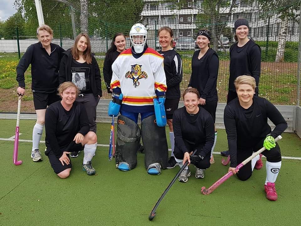 Naisten reenit käyntiin, linkistä lisäinfoa. m.facebook.com/story.php?stor… #sjkutd #seinäjoki #maahockey