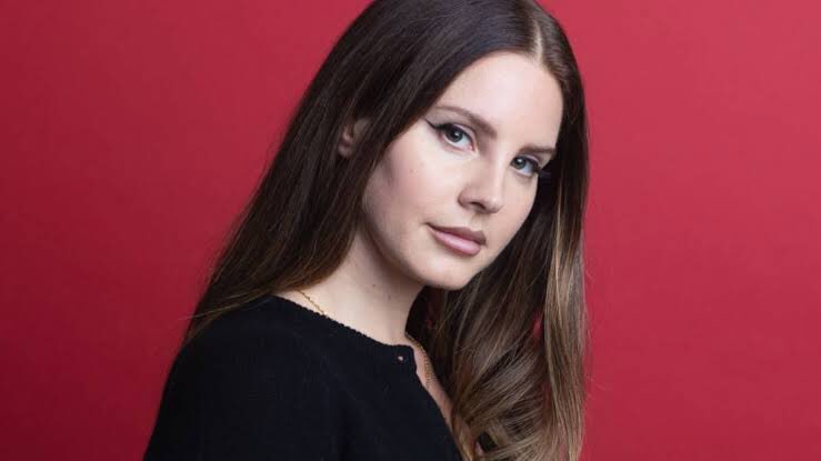 Camscar1's tweet photo. Lana del Rey se hace tendencia en Twitter

Le tira a la industria musical por acusarla de embellecer el abuso. En su publicación de Instagram. 

https://t.co/5WT41Wj7Ha https://t.co/0gSqsp80yk