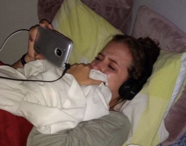 AnaaCuustoodio's tweet photo. Mood de maig 2020 https://t.co/UnIcSWnqCN
