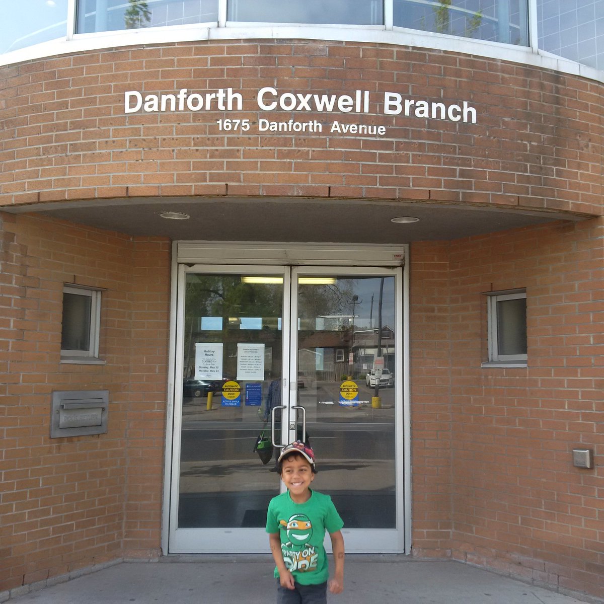 LanrickBennett's tweet photo. @torontolibrary @TPLJonesLibrary @TPLRiverdale @Local4948 @TPLWeston @TPLScarbCentre @TPLBLGladstone @TPLLillianSmith @TPLAlbion @TPLNDistrict @tpl @theurbangeog @dundurnpress @kpmbarch @TTChelps @UPexpress @TPLChristie @MitzieHunter @GerrardIndiaBaz @heritagetoronto @TOLittleItaly @oaarchitects @npstoronto @KarenKrossing @orcabook @OldTownToronto @BloorYorkville @TOCouncilFire @FirstStory_TO @BWVbia @canadapostcorp @CdnHeritage @TorontoComics #TBT May 21st, 2016 - #WalkTO and Streetcar. After dropping off Zoe to @pegasusdance, #JacksLibraryTour ventured by foot to @TorontoLibrary's Danforth-Coxwell location #16. Look forward to seeing what it may transform into during @_CreateTO's #DanforthGarage Master Plan https://t.co/Bg6MV0KiiC
