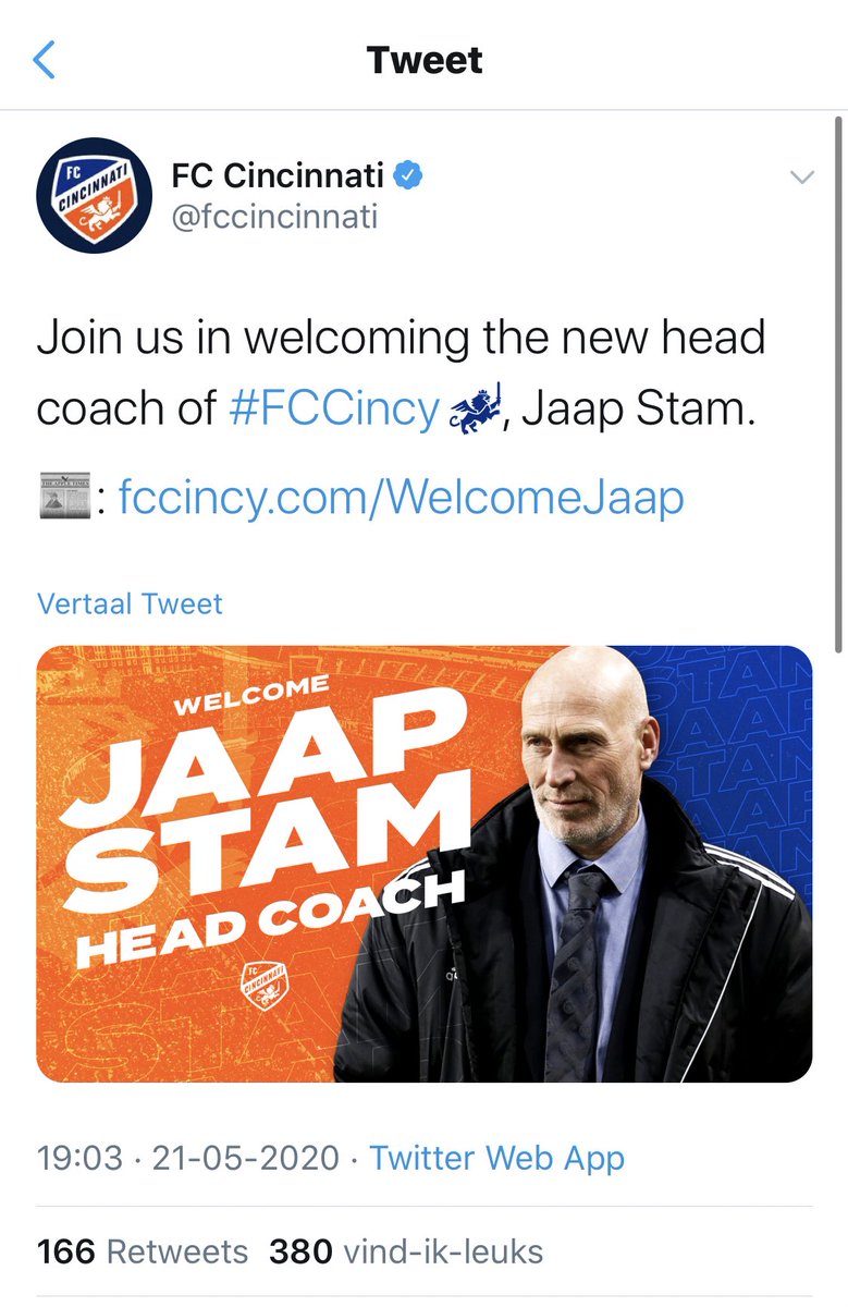 ibratweetovic's tweet photo. Een goede binnenkomer voor Jaap Stam bij zijn nieuwe club in de MLS 😂😱 https://t.co/dY1PRojnTG
