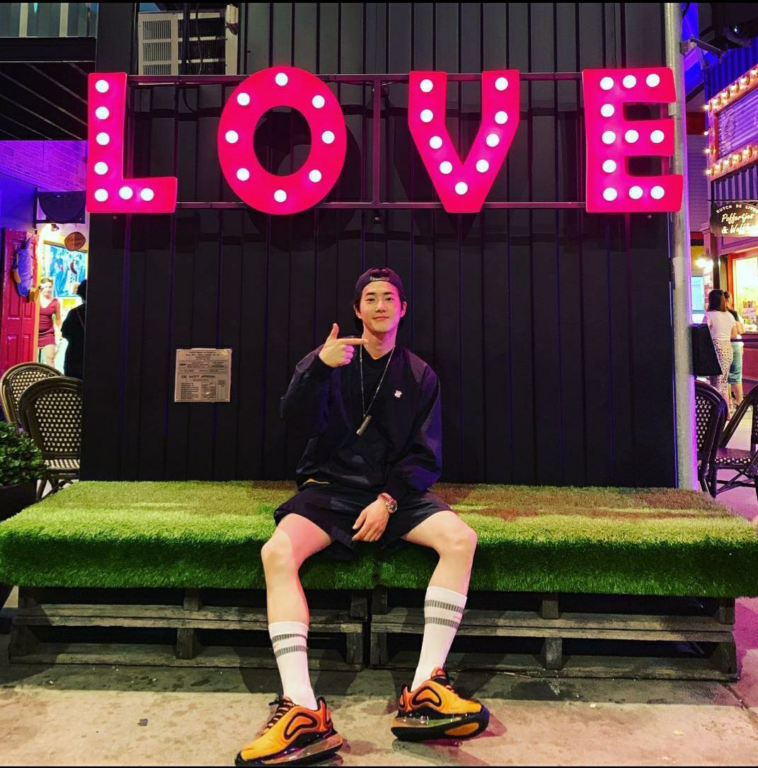 INPCYLOOK's tweet photo. Happy Birthday Junmyeon!! 🎈
You are the pride that this world deserves 
ExoL I loves you 🍰

#내인생의반쪽_준면아_생일축하해 
#우리의청춘_준면아생일축하해
#SUHO522DAY #SUHO
#2020HAPPYSUHODAY @weareoneEXO
#HappySUHODay https://t.co/drD9fj3a8T https://t.co/m9ua8Jfr5s