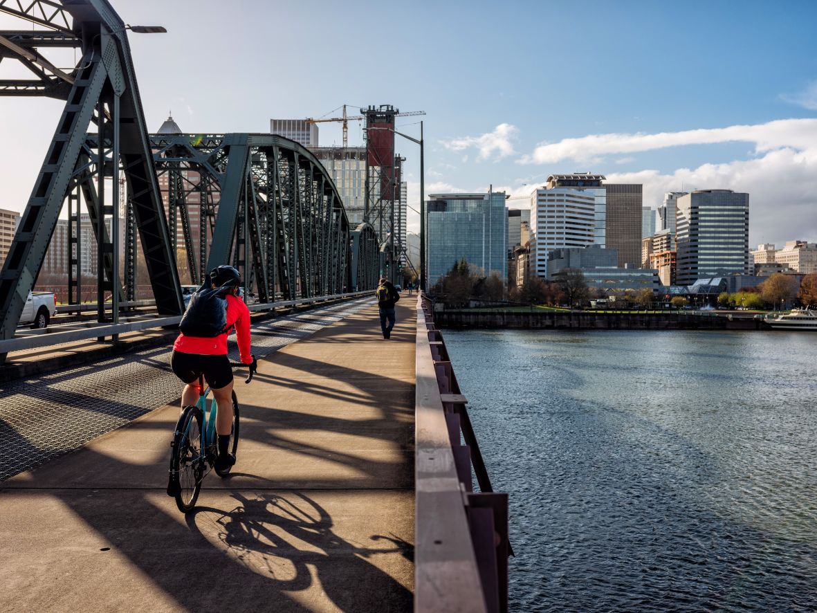 Join the #GoByBike movement by choosing your bike instead of your car, sharing a photo using #GoByBike, and inviting others to ride, too. pbxx.it/nEsd6L