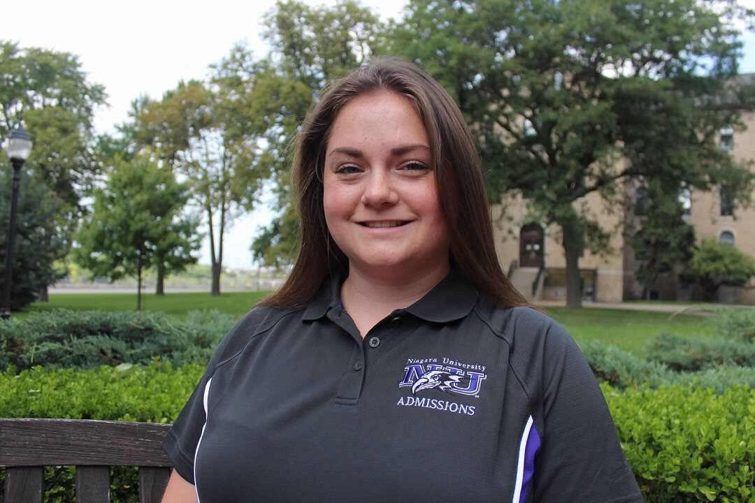 NiagaraUniv's tweet photo. Wondering what life is really like as a Purple Eagle?

Ask one! #AskAnEagle

❓ https://t.co/p4setDihqz https://t.co/oFUX37AFgZ