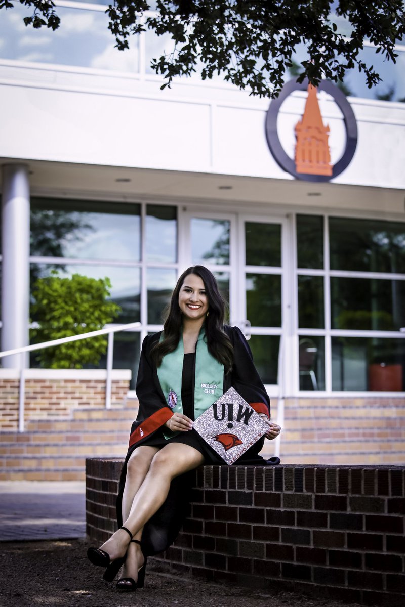 pixelannies's tweet photo. Congratulations Haley on your college graduation!! #cardinalalumni #uiwalumni #uiwgrad #uiw20 https://t.co/w4zXLC1ov9