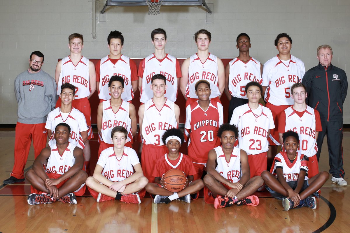 ChippewaSports's tweet photo. #ThrowbackThursday to the 2016-17 school year. Check out the Class of 2020 competing on our Freshman Basketball, Football, &amp; Volleyball teams! https://t.co/mL9IPTnTi6