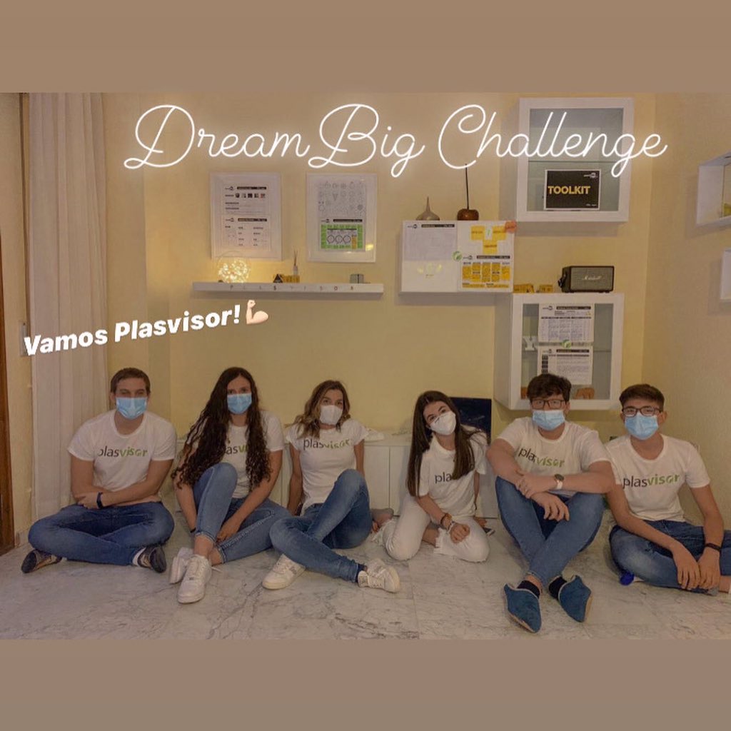 plasvisor's tweet photo. Hoy nos hemos presentado al #DreamBIGchallenge de #imaginecc aportando ideas nuevas y mejorando nuestro proyecto! https://t.co/HtJPFxMN8E