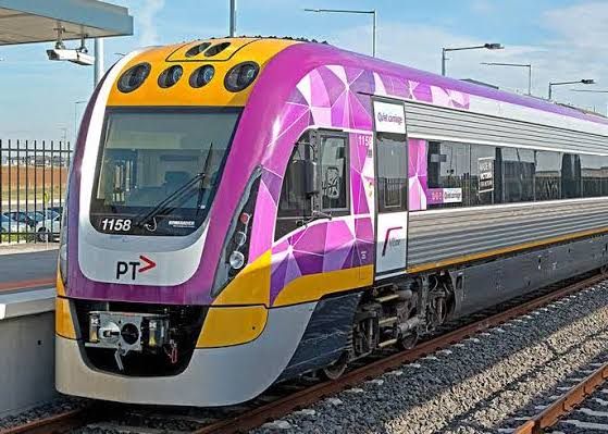 TrainReview_Com's tweet photo. Good news for Victorian passengers! @vlinevictoria have released designs for long distance standard gauge DMU's that will initially operate from Melbourne to Albury!
https://t.co/pEQWrEiU2O
#TrainReview
#TrainTravelSolved https://t.co/vKaM4OTYRf