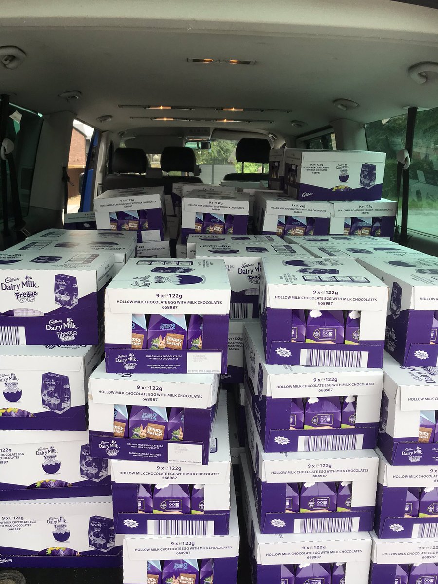 ClearFuturesCIC's tweet photo. We think that an Easter egg is delicious any time of the year , and we are sure that the families who received them today will agree 👍🏼🌈 https://t.co/lhBh3ARqTq
