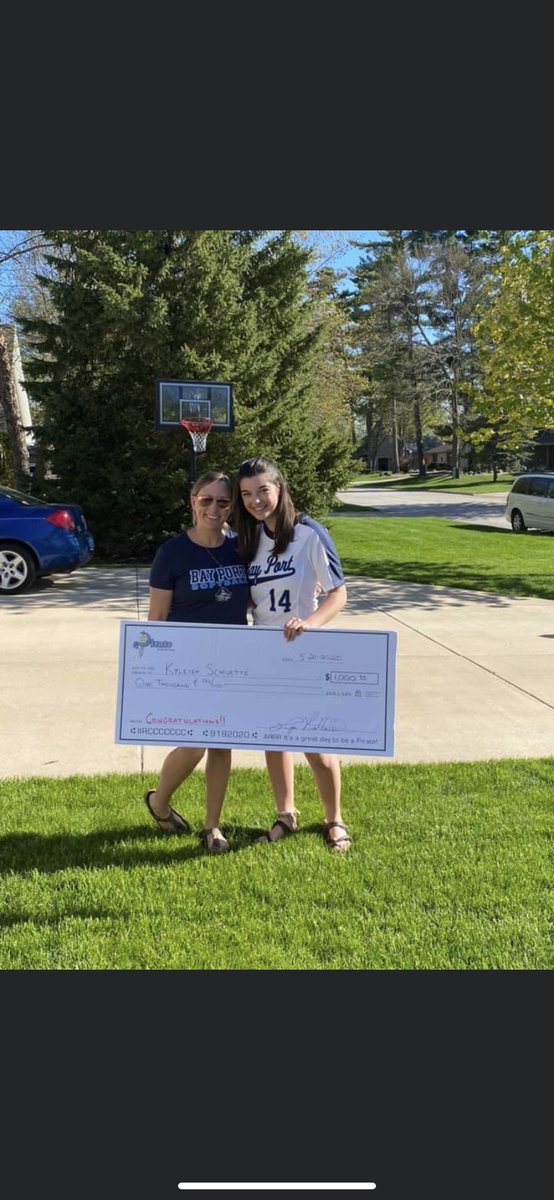 kyleighcate's tweet image. Thank you so much Pirate Fastpitch!! This is so amazing and words cannot describe how much this program means to me! My family and I will always be apart of PFP! 🥎💙 @Pirate_FP @BayPortSoftball