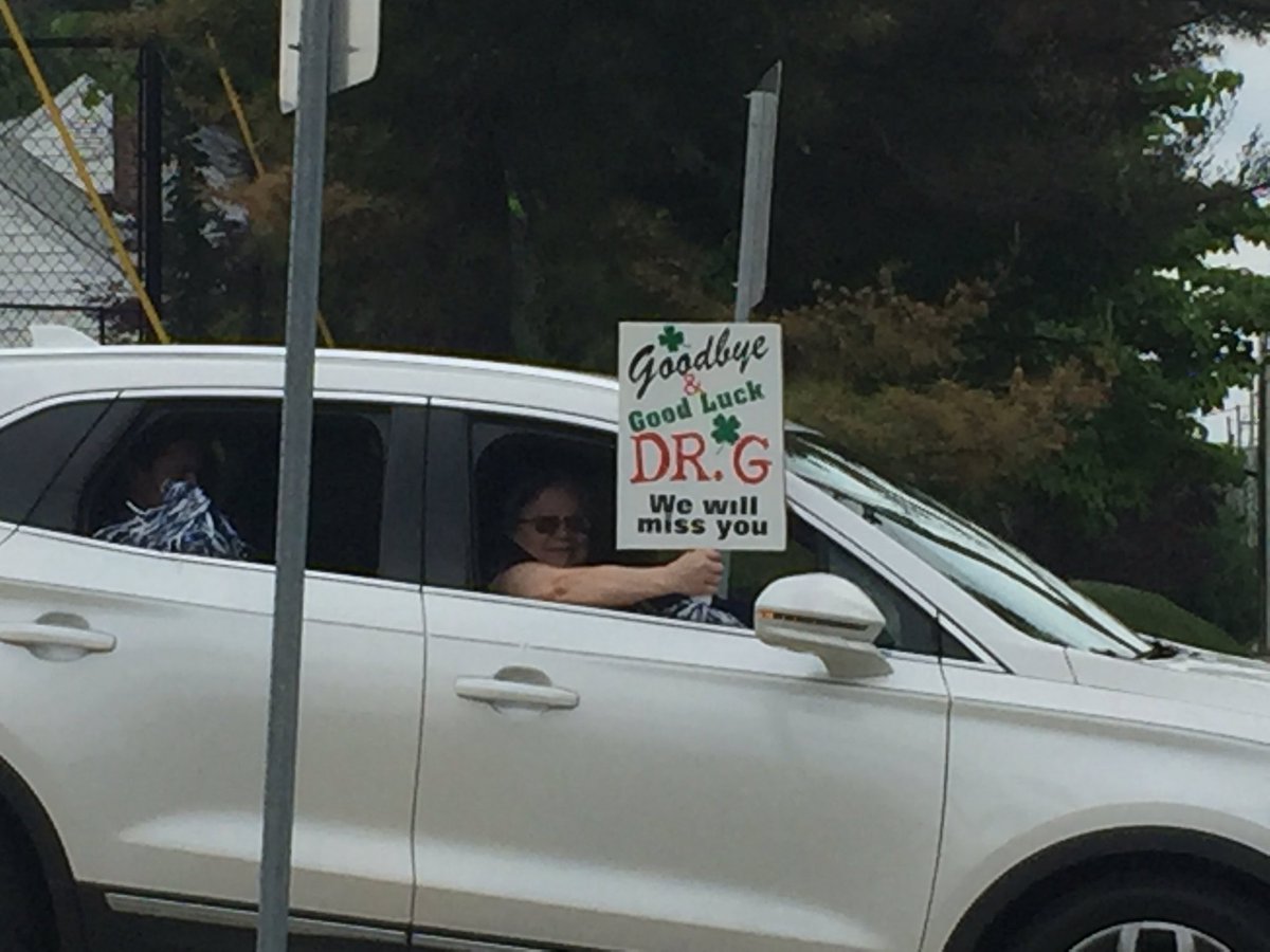 drsefrit's tweet photo. Just had a surprise parade for the one and only Dr. G! That was a great way to honor his admin career in the SCSD! #CongratulationsOnYourRetirement #WholeLottaCars #HMSrocks #SCSDunited https://t.co/vV07s5ILsE