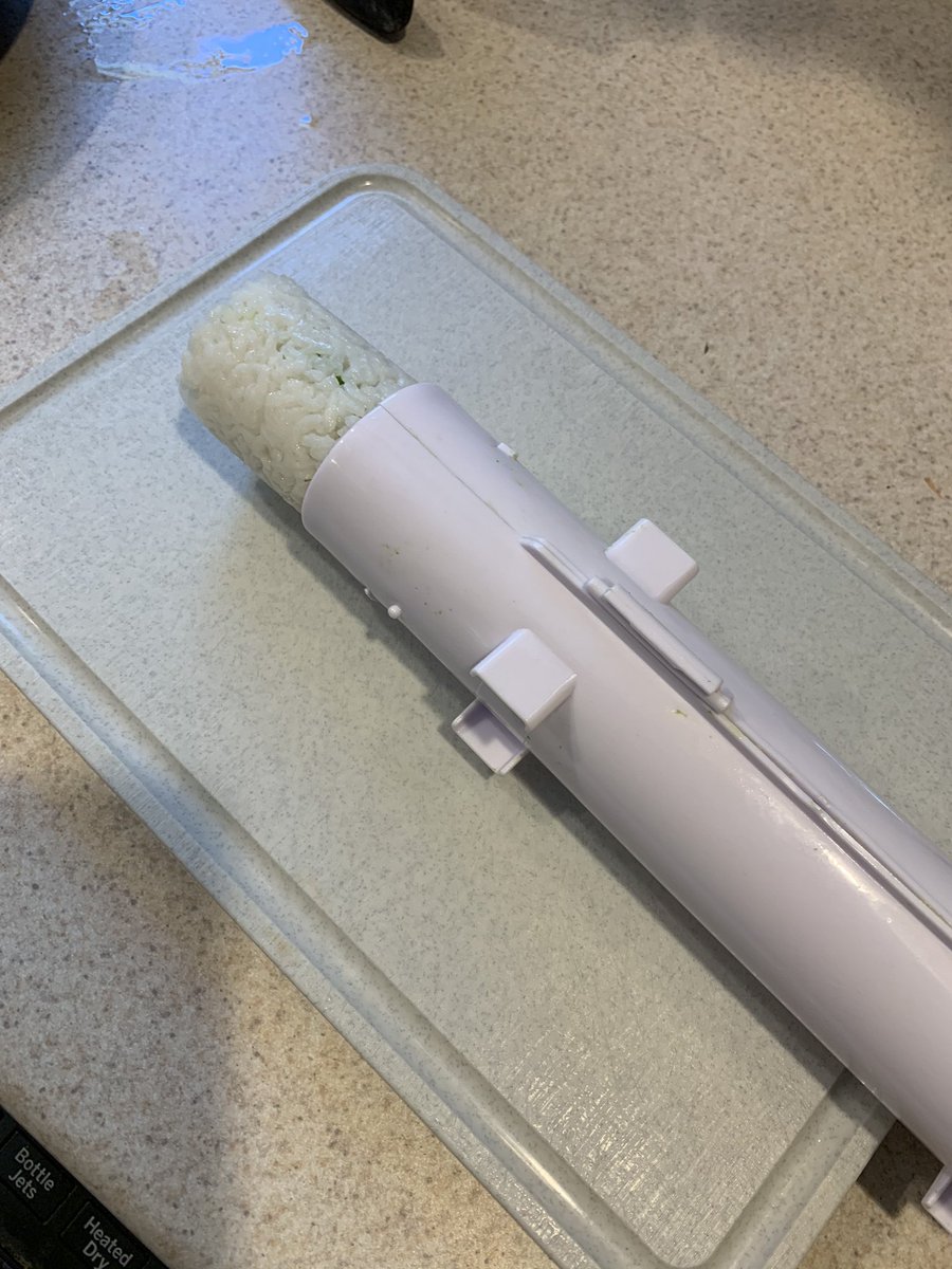 mlistHDHS's tweet photo. Just made homemade avocado sushi!!  First time using my “Sushi Bazooka” ...used to make it by hand!#SAU34Staffwellness #silverlining https://t.co/g4cAAUZSDY