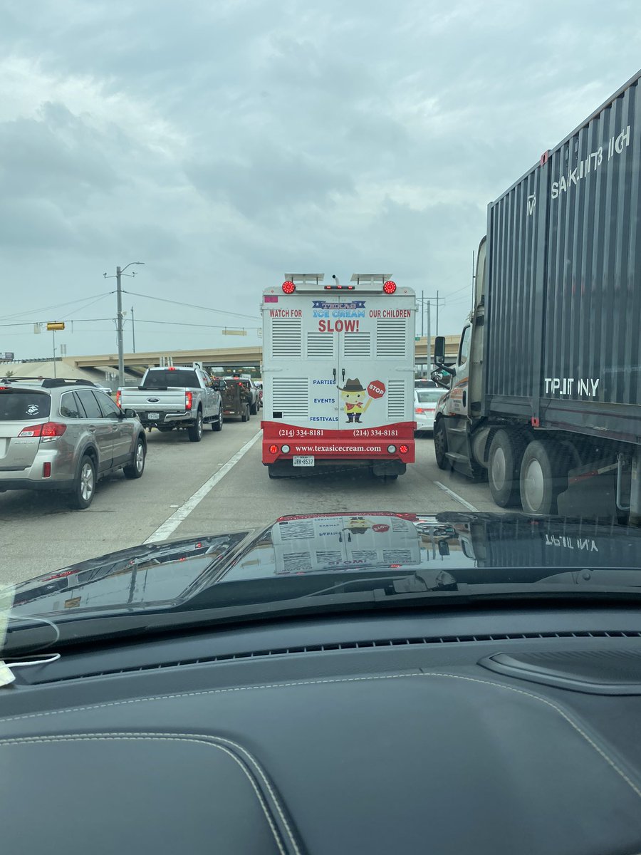 ShawnDubya's tweet photo. @adamcarolla @GinaGrad @BaldBryan This is what ice cream trucks look like in Texas https://t.co/H60HapJoZI