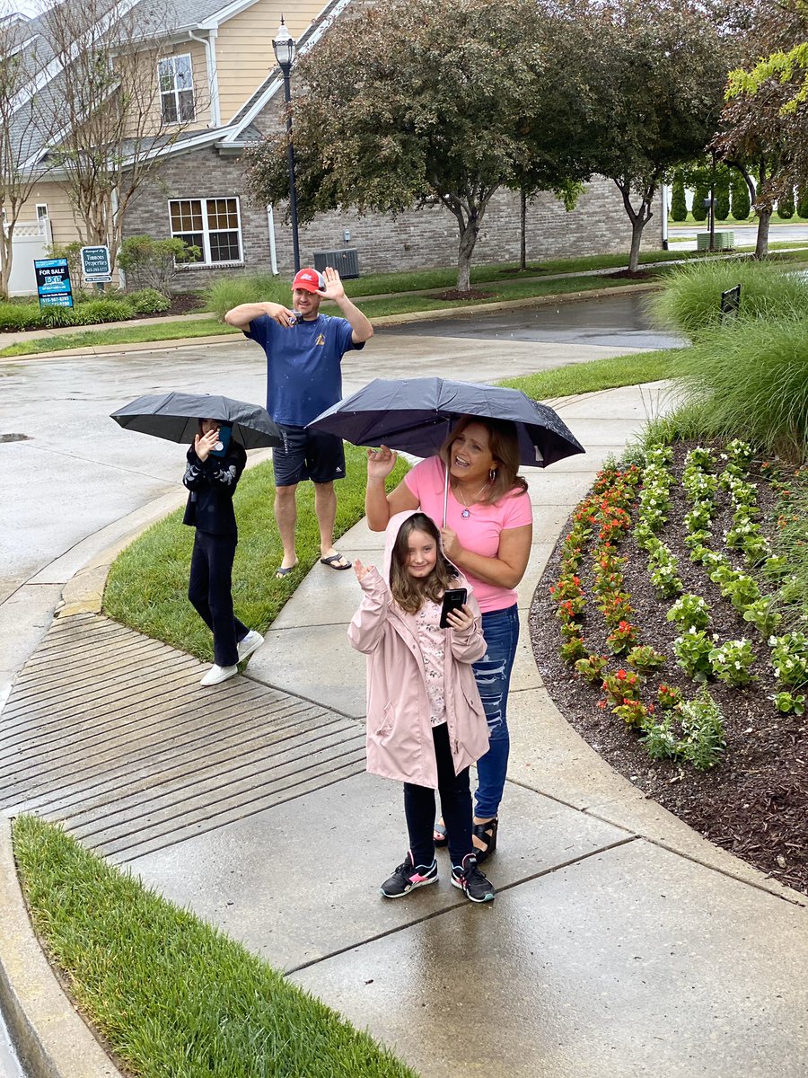 PittardPride's tweet photo. Have a great summer JPE. https://t.co/rpYQV9OpAg