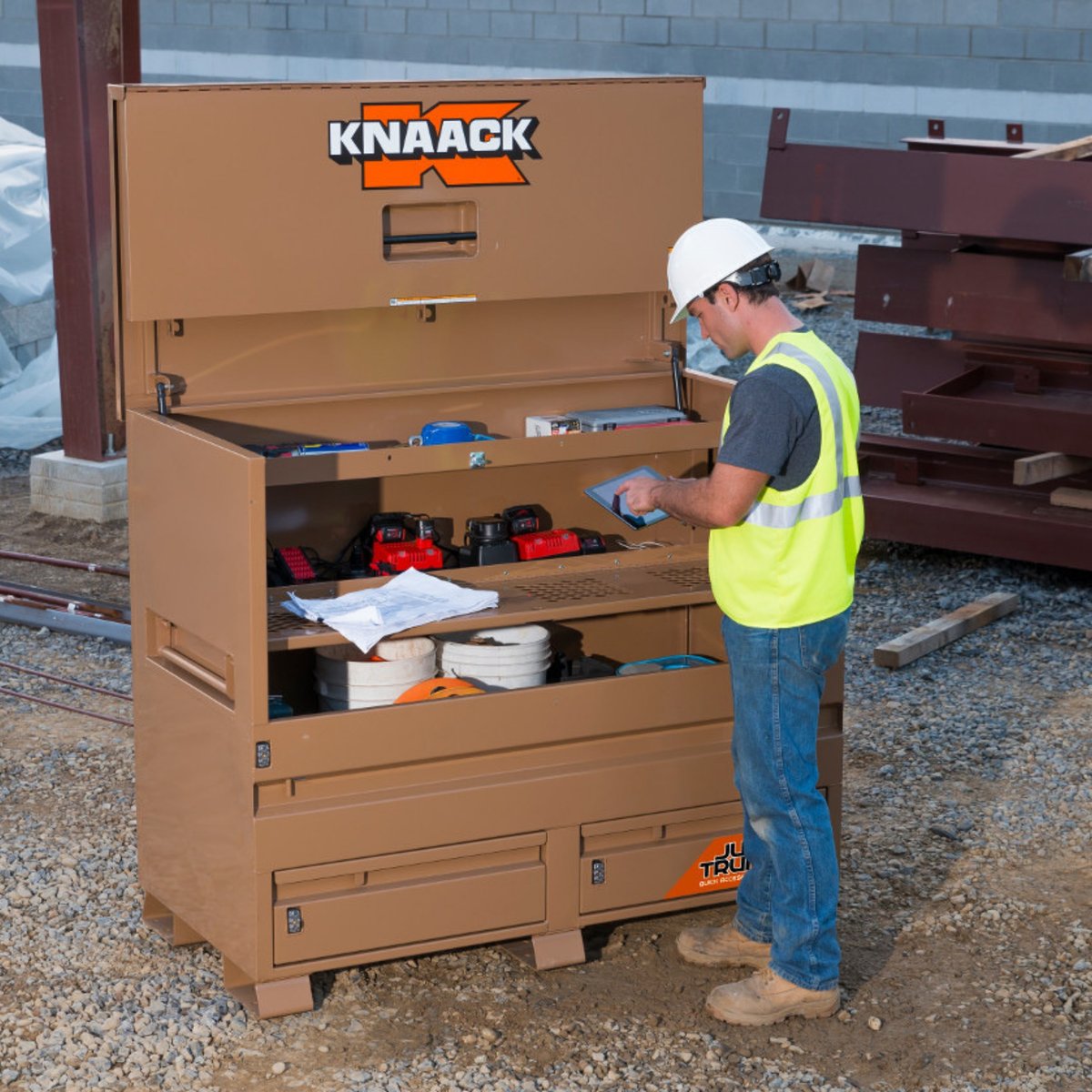 CantCrackKnaack's tweet photo. Need to #secureyourtools on the #jobsite, but want the best-in-class protection against break ins? Look no further than a #KNAACK #PianoBox. 
https://t.co/yqVRxOPzYu https://t.co/rSBfTLffwo