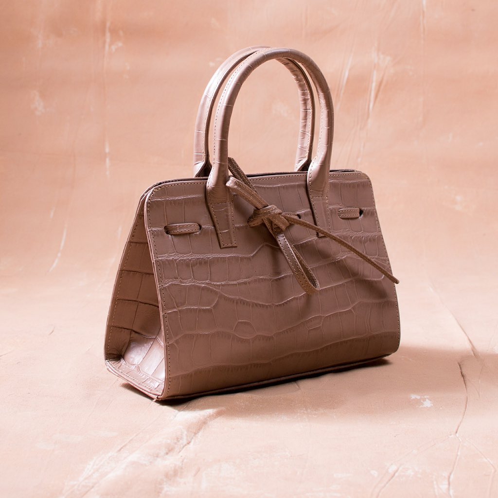 Melodia_ng's tweet photo. SOLD OUT in this colour.
#notrestocking https://t.co/1FhOsDxwzb