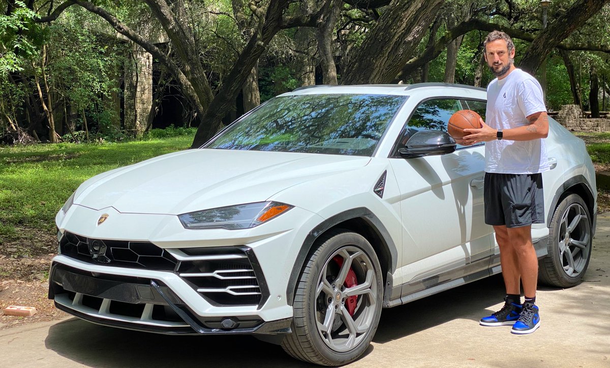 marcobelinelli's tweet image. #lamborghinipartner Who want to play with me? @Lamborghini  #URUS #sincewemadeitpossible