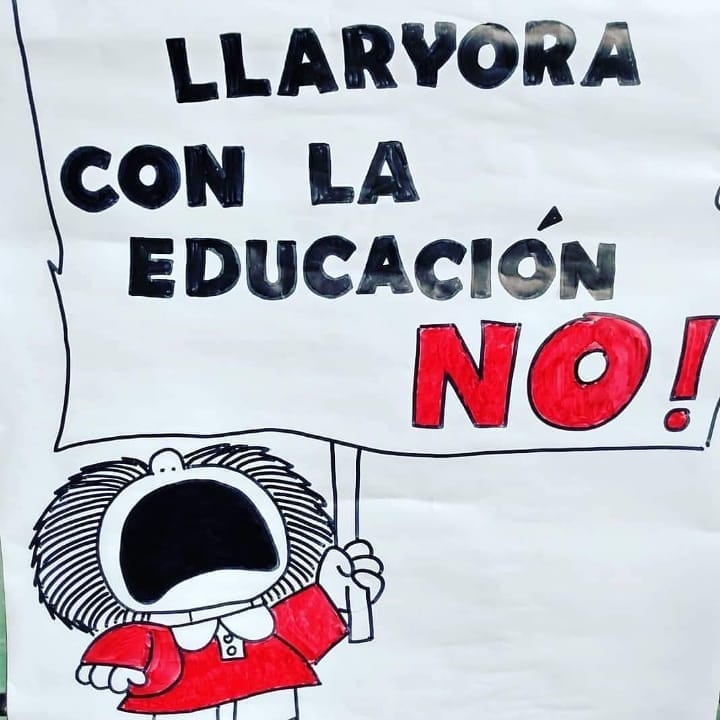 Nadia74864726's tweet photo. #LlaryoraVioloDNU
#DocentesCordobesesEnLucha https://t.co/xhRq4Q2cRi