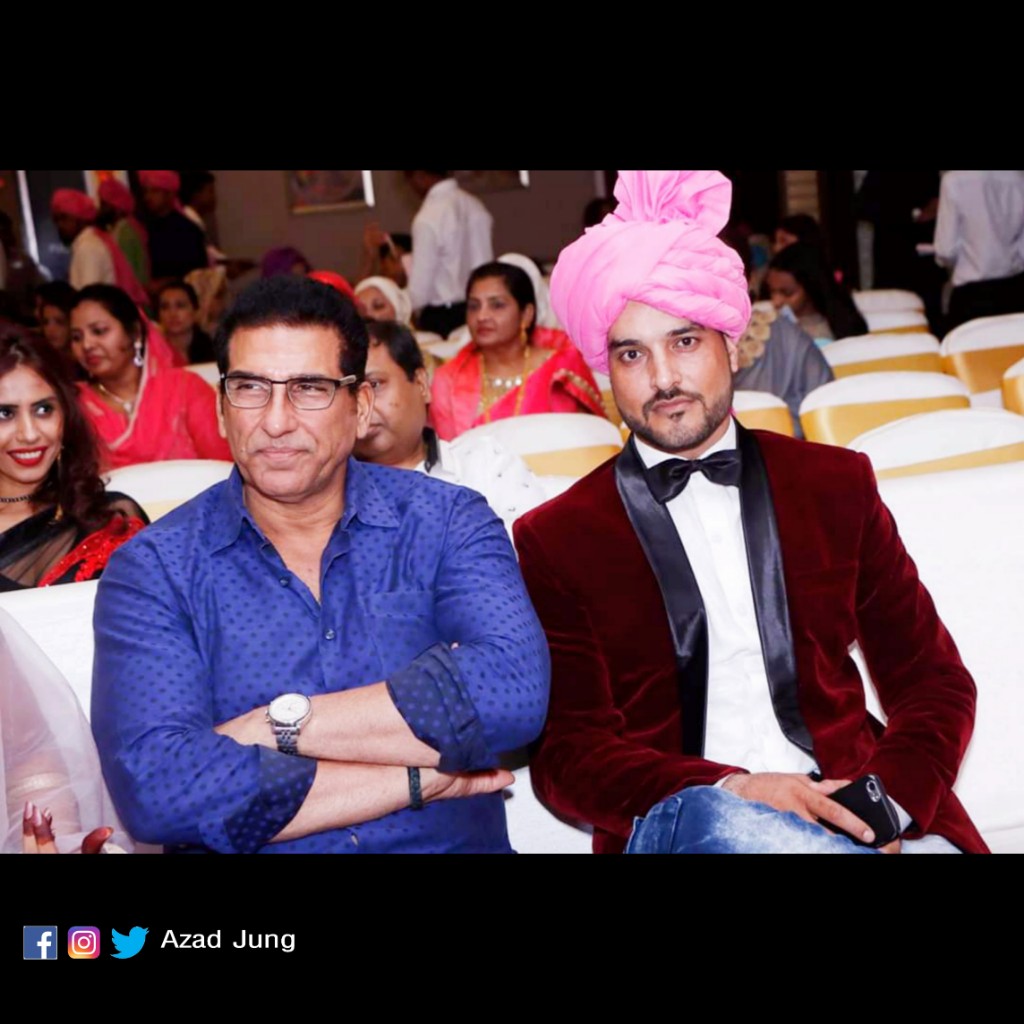 azadjung's tweet photo. Actor Mr. Mukesh Rishi Sir. 
#azadjung @officialmukeshrishi  #mukeshrishi #villain #trending #memes #love #bollywood #style #fashion #legends #style #azadjung #likes #like #follow #love  #instalike #viral #f4f #photography #tonk #style #pose #model #actor #fitness #shaazmedia https://t.co/BXbDbEUR5u