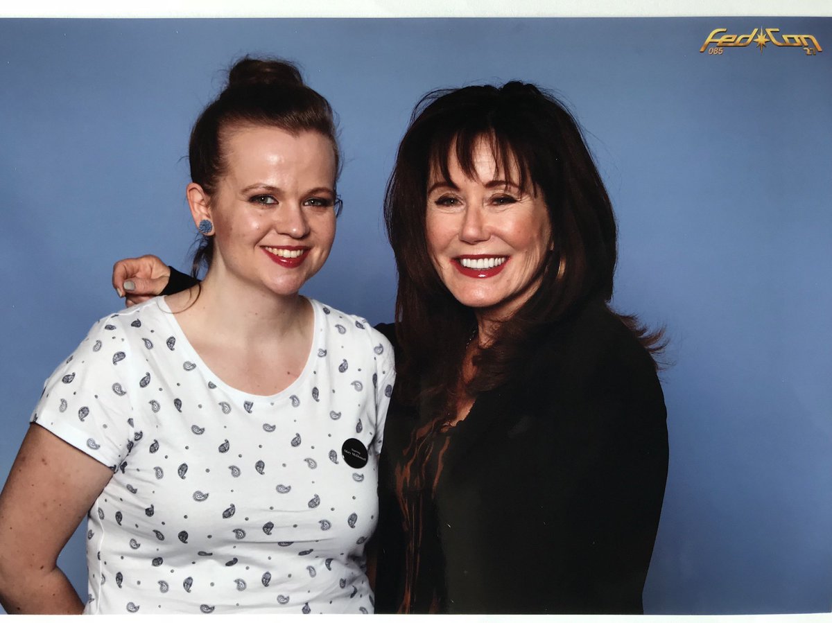 misa_stastna's tweet photo. Two years ago ππ»π #marymcdonnell #fedcon2018 https://t.co/Vo48b4tMPl
