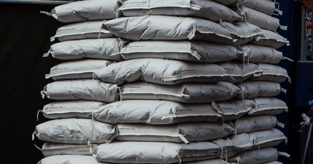 AltPantry's tweet image. Pandemic-Baking Britain Has an ‘Obscene’ Need for Flour. Mills are working like mad to keep up. nytimes.com/2020/05/20/bus… Wondering: Also happening with gluten-free baking flours, either in UK or North America? Anyone have actual stats? @bobsredmill? @AuthenticFoods? @NutsDotCom ?