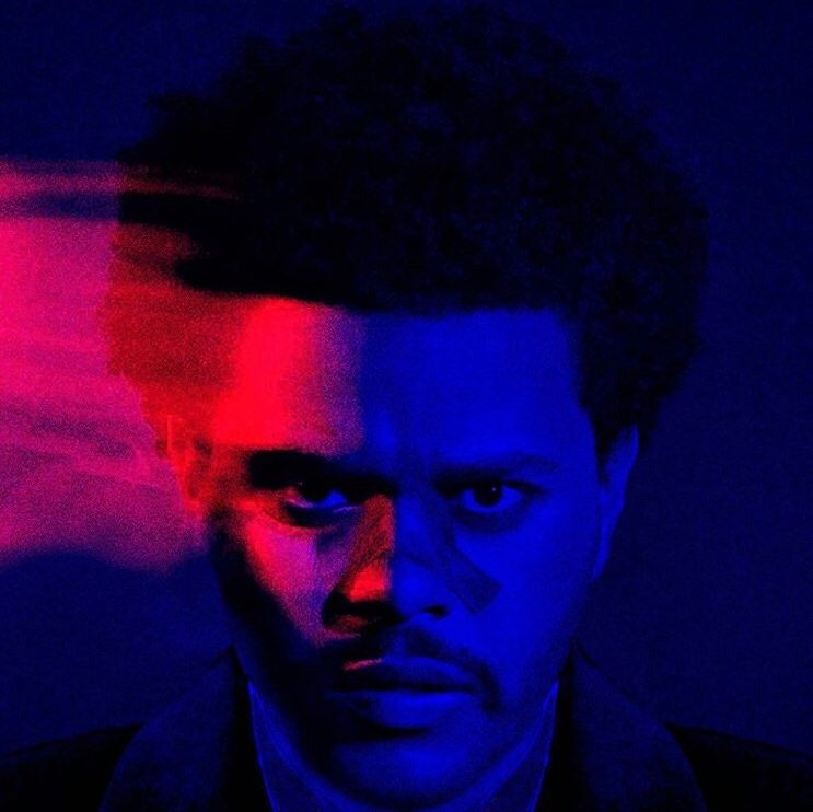 NewsWeeknd's tweet photo. .@theweeknd is now the only artist with two songs in top 10 on Worldwide iTunes Chart, #1 (Blinding Lights) &amp; #9 (In Your Eyes). https://t.co/0uJNfdUqMH