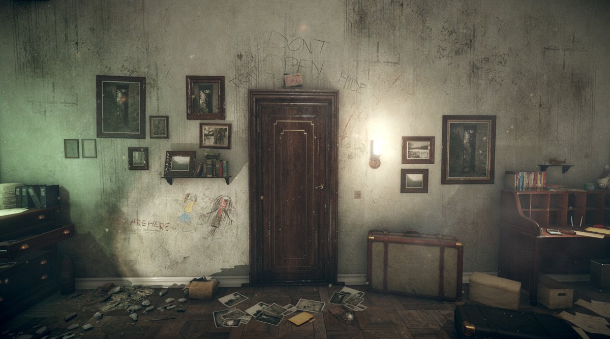 AdriaHernan's tweet image. Contentísimo de formar parte de Do Not Open, de @QuasarDynamics. Juego de terror, en VR presentado hoy en la retransmisión de @PSTalents, de @PlayStationES. Soy su guionista 🙂✍. Si os añado es porque os quiero ;)
#DoNotOpen #PSTALENTS2020