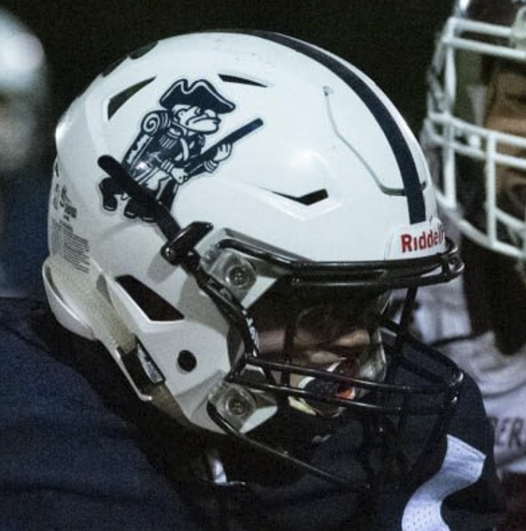 MaineHelmets's tweet photo. 1st Round Matchup in the #MaineHelmetTournament
Winner advances to the 2nd Round.

Stearns Minutemen (@CentralMEsports)
🆚
Mt. Blue Cougars (@MTBLUE_FB) https://t.co/sOD6xl9Ir5