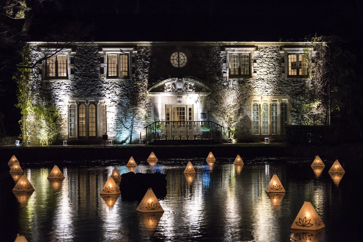 seagency1's tweet photo. To all families who have lost a loved one to Covid-19 we are thinking of you.
#SEAvaults #No59 #LightACandle
Dedicated to P.H. tonight x
Photo credit @eddiekavanagh
Location @CliffatLyons https://t.co/9yHGaS9coU