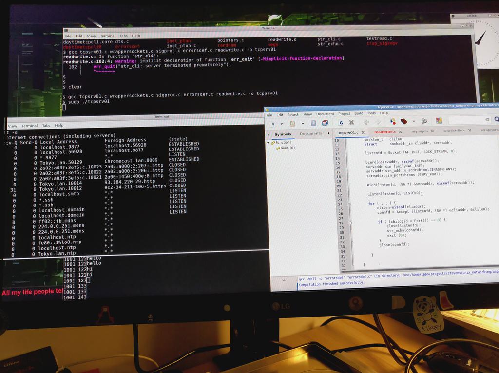 realhippo's tweet image. Programming with Berkeley sockets.
As you I have child forked, how many descriptors now in table?
#socketprogramming #sockets #computerprogramming #cprogramming