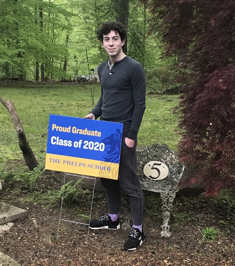 JClarkNBCS's tweet photo. Thinking of all of the graduates of 2020 during this time
Honored to do the virtual commencement address for the graduation at @ThePhelpsSchool
in Malvern PA 🎓
Brings back memories
#CongratsClass #TBT https://t.co/1nb1NKqI9g