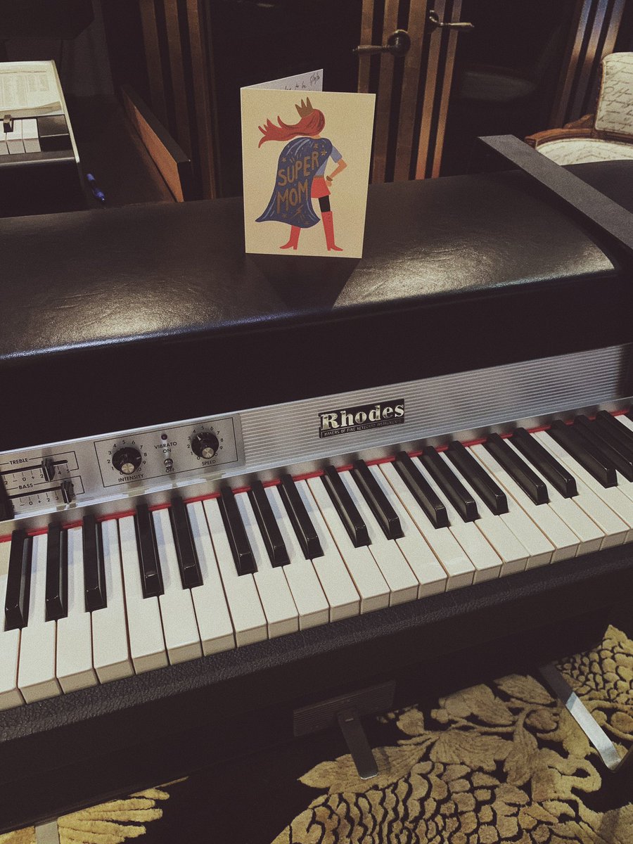 xtina's tweet photo. No other gift like the gift of inspiration. I got this beauty for Mother’s Day 🖤
The sound of the Rhodes piano has always been one of my favorite instruments and inspired many things for me. Now I have one of my own and I’ve been playing and working on it ever since. https://t.co/1cj9XzpJ2P