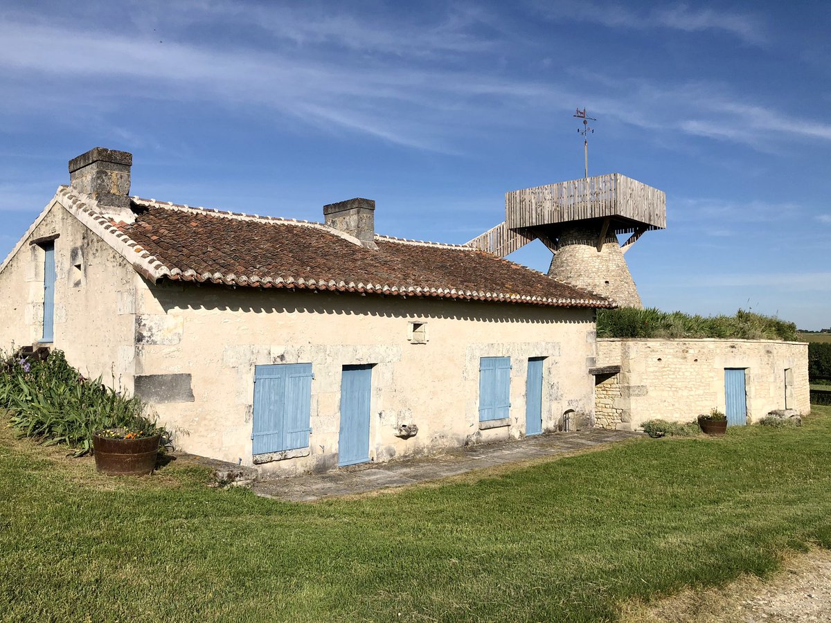 RemiCodron's tweet photo. Journée champêtre dans l'arrière pays Poitevin... 🌾☀️ #Chouppes
@VisitPoitiers @tourisme86 https://t.co/QBB3Ghdb5w