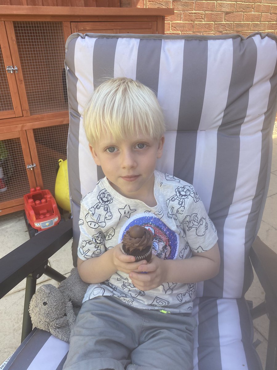 Dubai dally tweet media